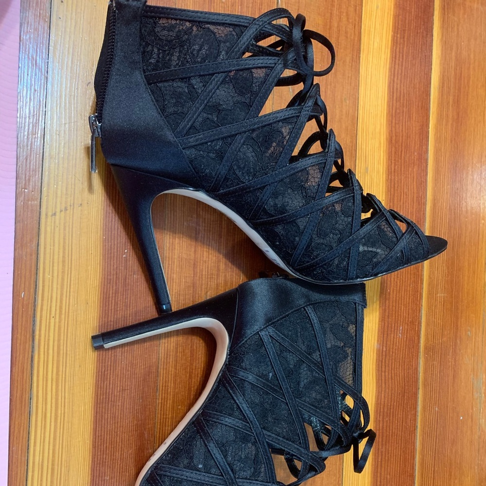 Karen Millen sandals size 8
